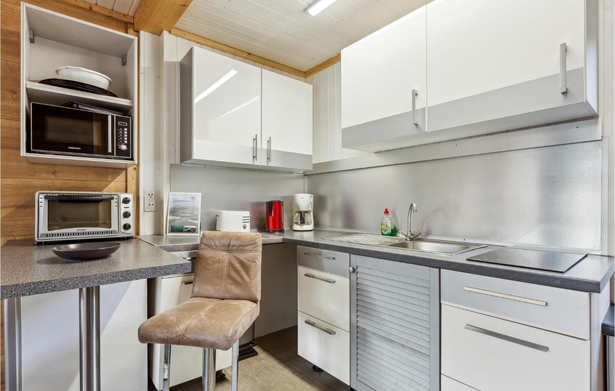 Nice Home In Zeulenroda-Triebes With Sauna Eksteriør bilde